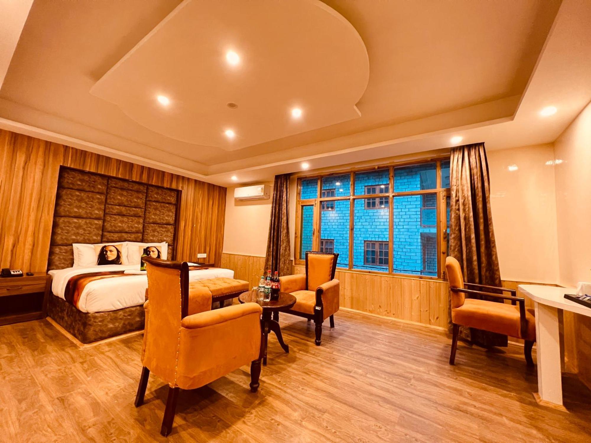 Hill River Resort By West Western Manāli Εξωτερικό φωτογραφία