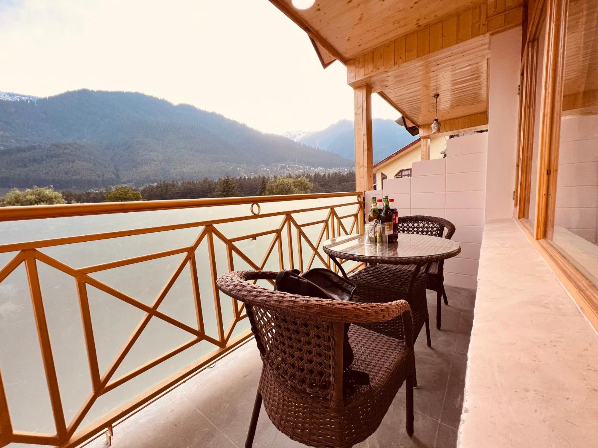 Hill River Resort By West Western Manāli Εξωτερικό φωτογραφία