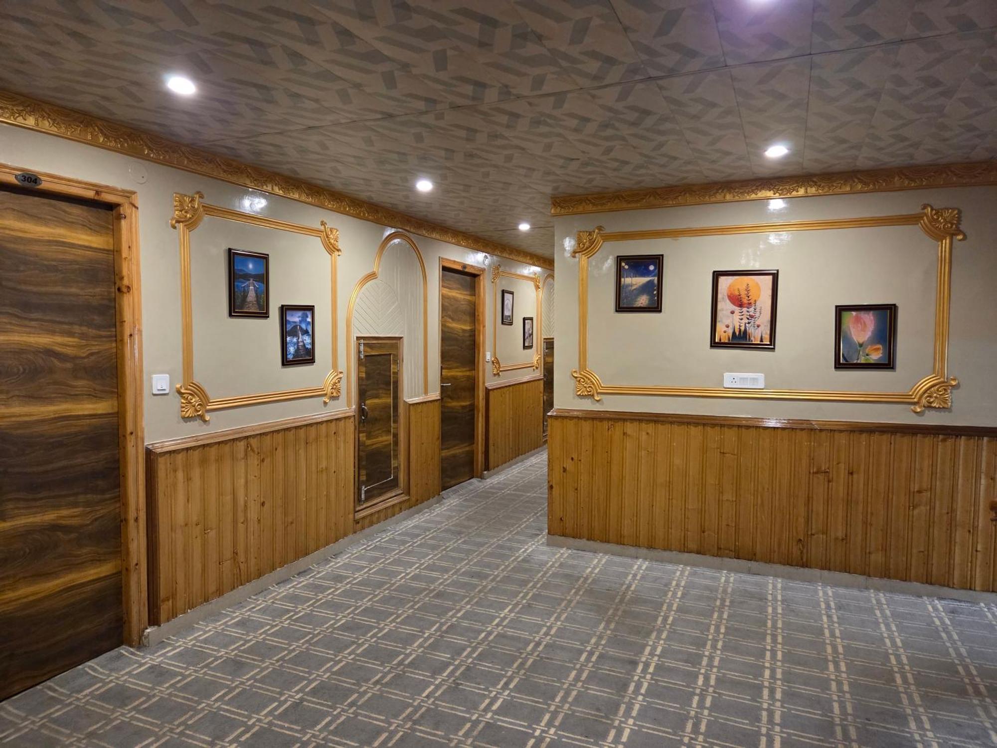 Hill River Resort By West Western Manāli Εξωτερικό φωτογραφία