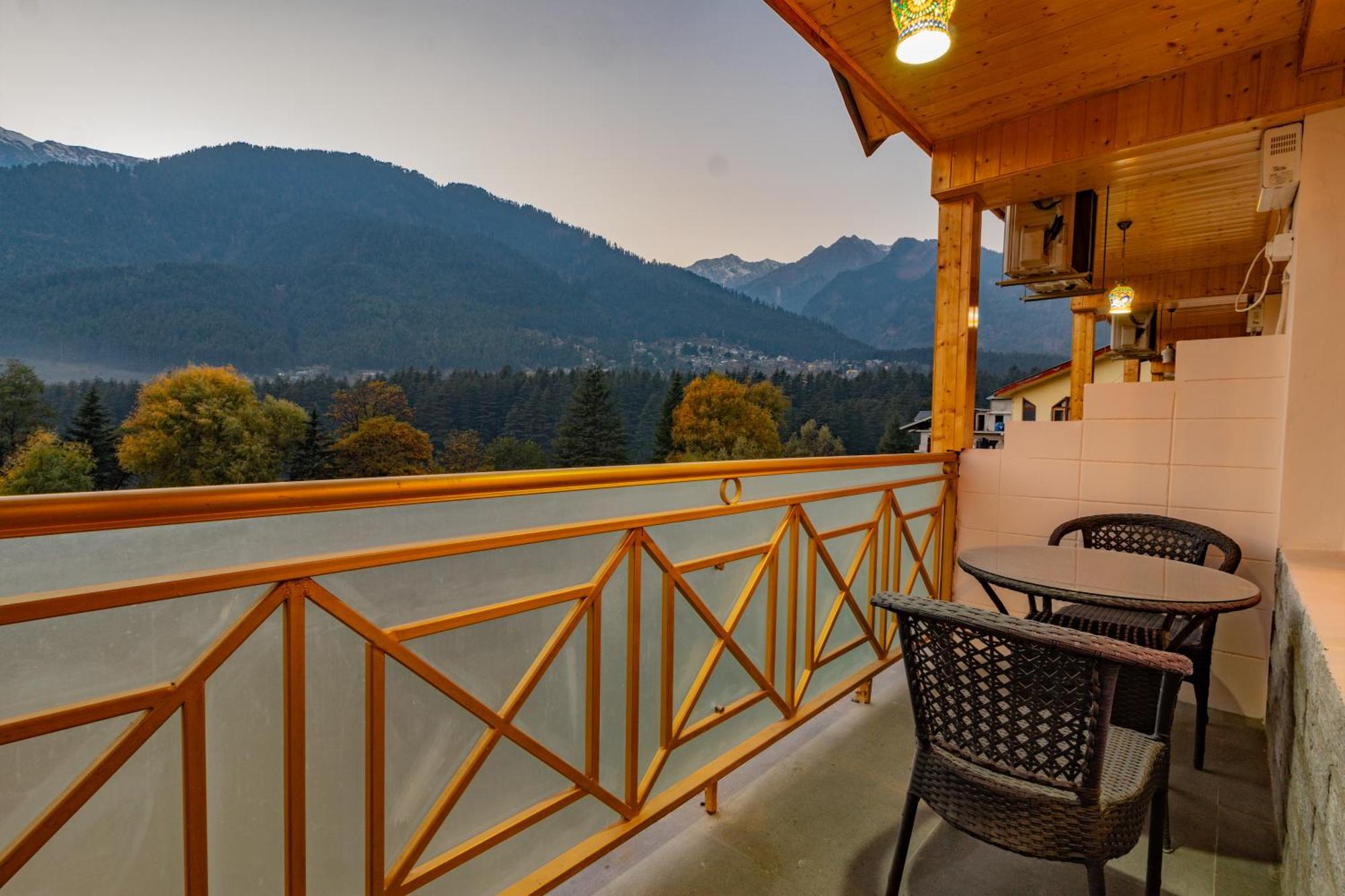 Hill River Resort By West Western Manāli Εξωτερικό φωτογραφία
